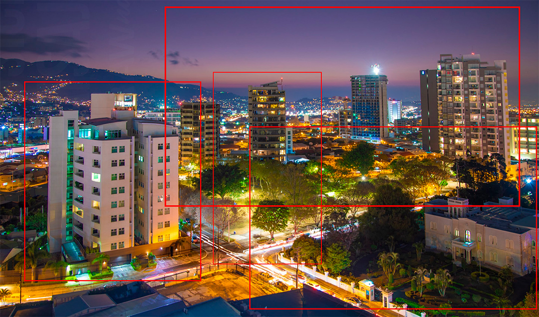 Paisaje urbano al anochecer con diferentes encuadres marcados en rojo. fotografía hecha por Randall Madrigal fotografo de Costa Rica.